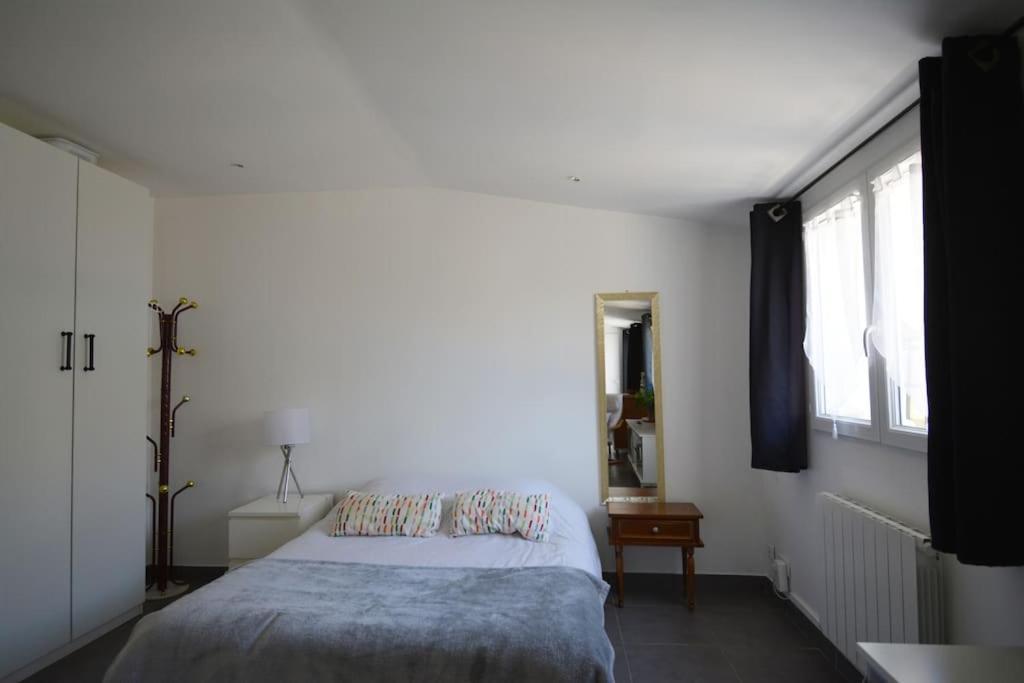 Grand Studio Independant Avec Jardin Goussainville  Εξωτερικό φωτογραφία